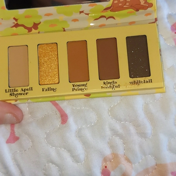 Bambi ColourPop palette - Picture 2 of 3